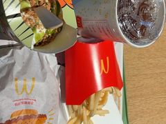 -麦当劳(新王府井店)