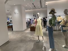 -URBAN REVIVO(西安Momopark店)