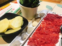 吊龙-南城十里潮汕鲜牛火锅·鲜虾生滚粥(融汇老商埠店)