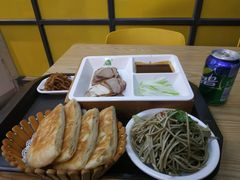 -李连贵熏肉大饼(金隅嘉品Mall店)