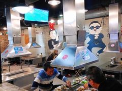 -马路牙子烧烤音乐酒馆(望京店)