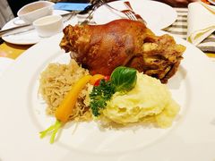 -兰特伯爵西餐厅·啤酒屋(方庄店)