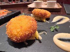 -恰餐厅及酒吧 CHAR Bar & Grill (北京丽都皇冠假日店)