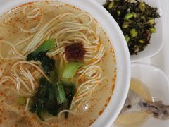 -浦东图书馆读者餐厅
