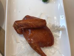烤乳鸽-利苑酒家(华熙国际店)