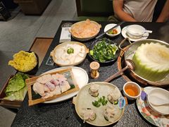 -得意咚瓜·顺德鱼生·冬瓜火锅(深圳首店)