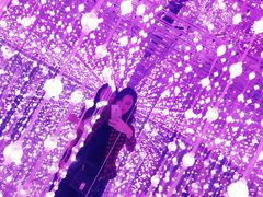 -武汉5D星空错觉艺术馆(中心百货店)