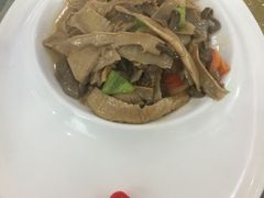 -天天向上素食餐厅(五台山店)