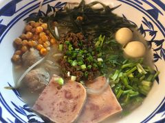 -胡大怪手工酸辣粉(安亭店)