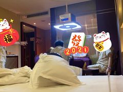 -裕龙汤泉