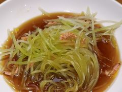 -赶海部落海鲜城(海阳路店)