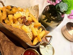 黑松露薯条-IL TEATRO 精品意大利餐厅