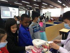 -岳辰齿科(浦东长泰店)