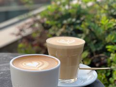 -UNI UNI(环亚凯瑟琳店)