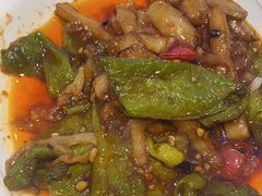 -俭寨大盘鸡·缸子肉·小公鸡·新疆菜(云通店)