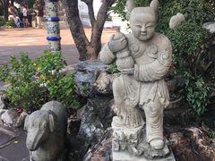 -皇家田广场(อนุสาวรีย์ทหารอาสา)