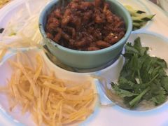 -合合春饼·酱骨·东北菜(潘家园店)