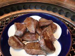 厚切上牛舌-炎蔵牛舌烤肉