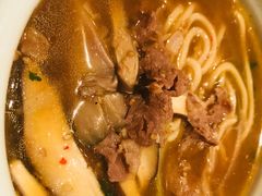 -萨拉伯尔(燕莎友谊商城店)