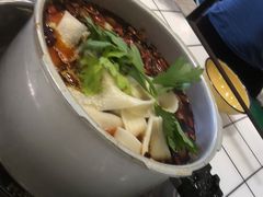 -晓彭肥肠鸡·泡椒鸡火锅(水木天地店)