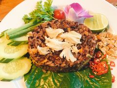 蟹肉炒饭-Chom Cafe and Restaurant