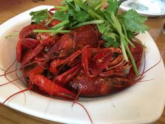 -鲁小三·大骨自助(金山总店)