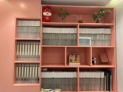 -LESSMORE科技头皮理容中心