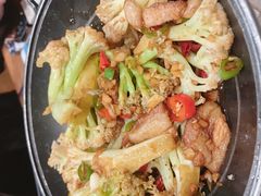 -黄泥岗·地道湖北菜(奥特莱斯店)