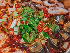 -街角等你.大连海鲜烧烤.经典铁板海鲜串(西安路店)