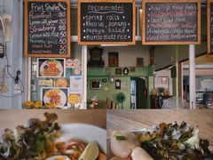 -Kat's Kitchen