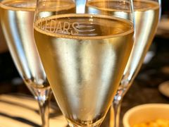 -LESCEDARS Brasserie Bistro香柏树