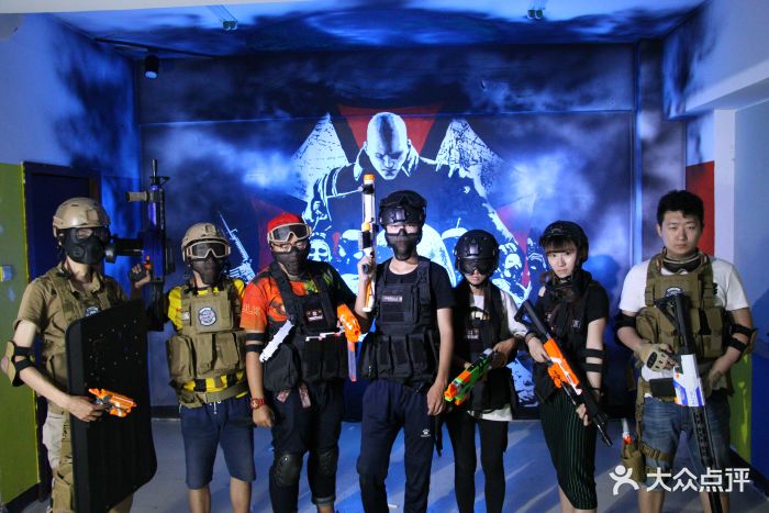 战甲室内真人cs俱乐部图片 - 第10张