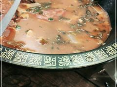 -新记印象酸菜鱼馆(天阳亲子广场店)