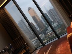 -广州天河希尔顿酒店