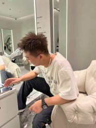 点击看大图 -3AM·S HAIR SALON烫发染发接发