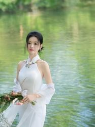 -都市丽人婚纱摄影