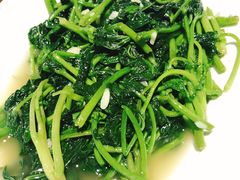 -黄泥岗·地道湖北菜(奥特莱斯店)