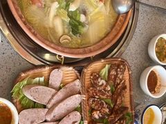 -阿婆情腊排骨火锅(金虹路店)