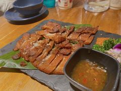 纳西烤山猪-觅山云南菜(泊富ICITY店)