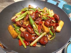 -月枫江南小馆(绿地缤纷广场店)