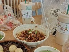 -佬钱湾仔(衣裳街店)