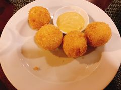 -Old House Restaurant