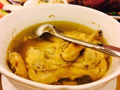 -山明水秀大饭店