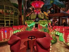 -蓝精灵乐园·世茂精灵之城主题乐园