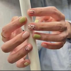 -悦指间美甲美睫