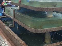 -渔人湾码头海鲜市场负二楼