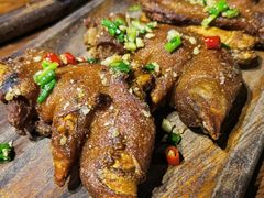 盐烤猪蹄-开小灶(公望街店)