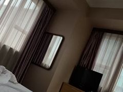 -江苏保险大厦宾馆(南京新街口德基广场店)