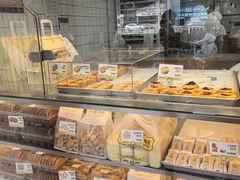 -鲍师傅糕点(大沽南路店)