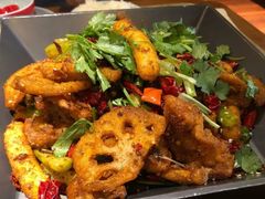 干锅牛蛙-伙靠·江浙菜(田林路店)